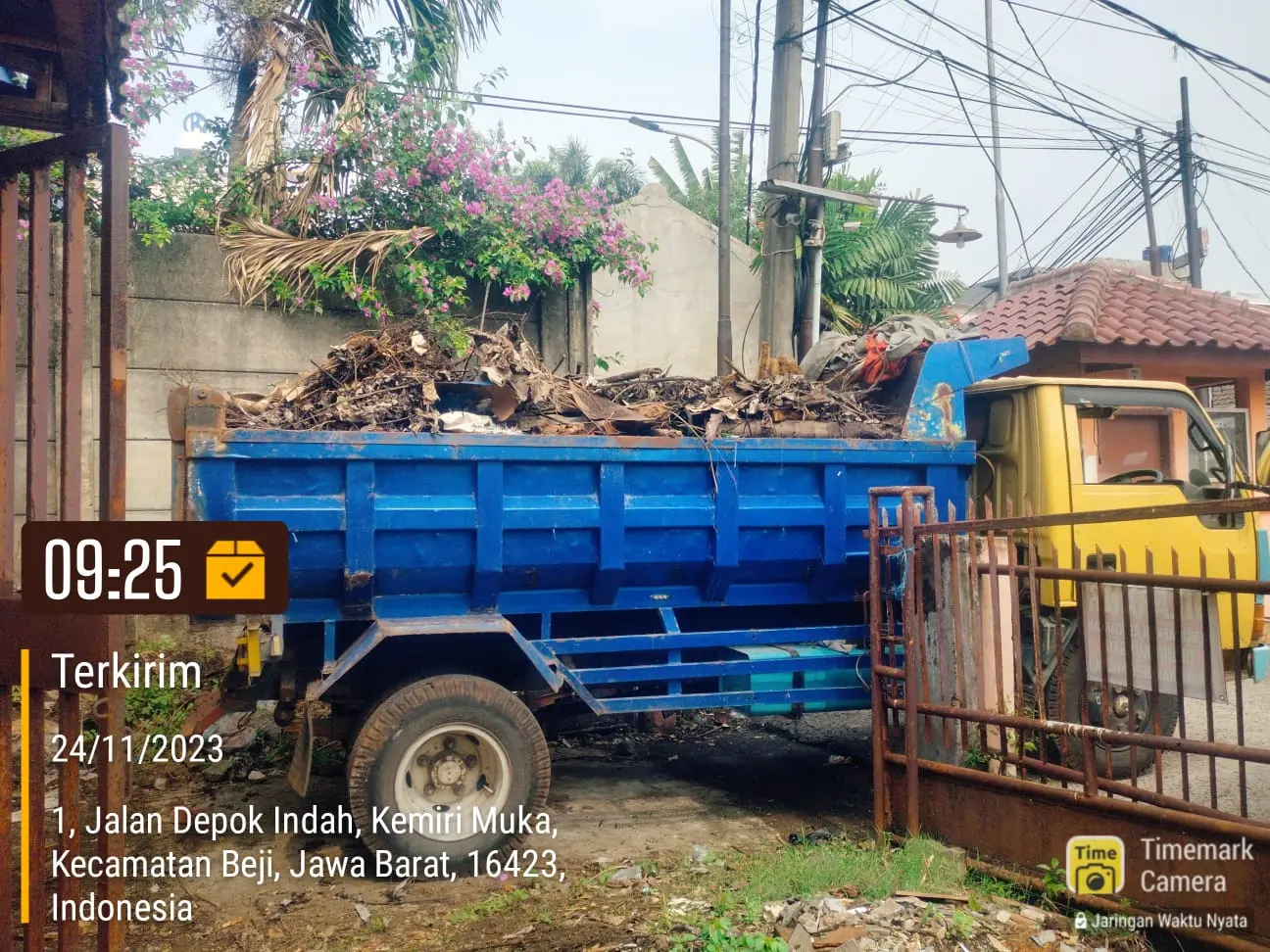 Angkut Sampah Bongkaran